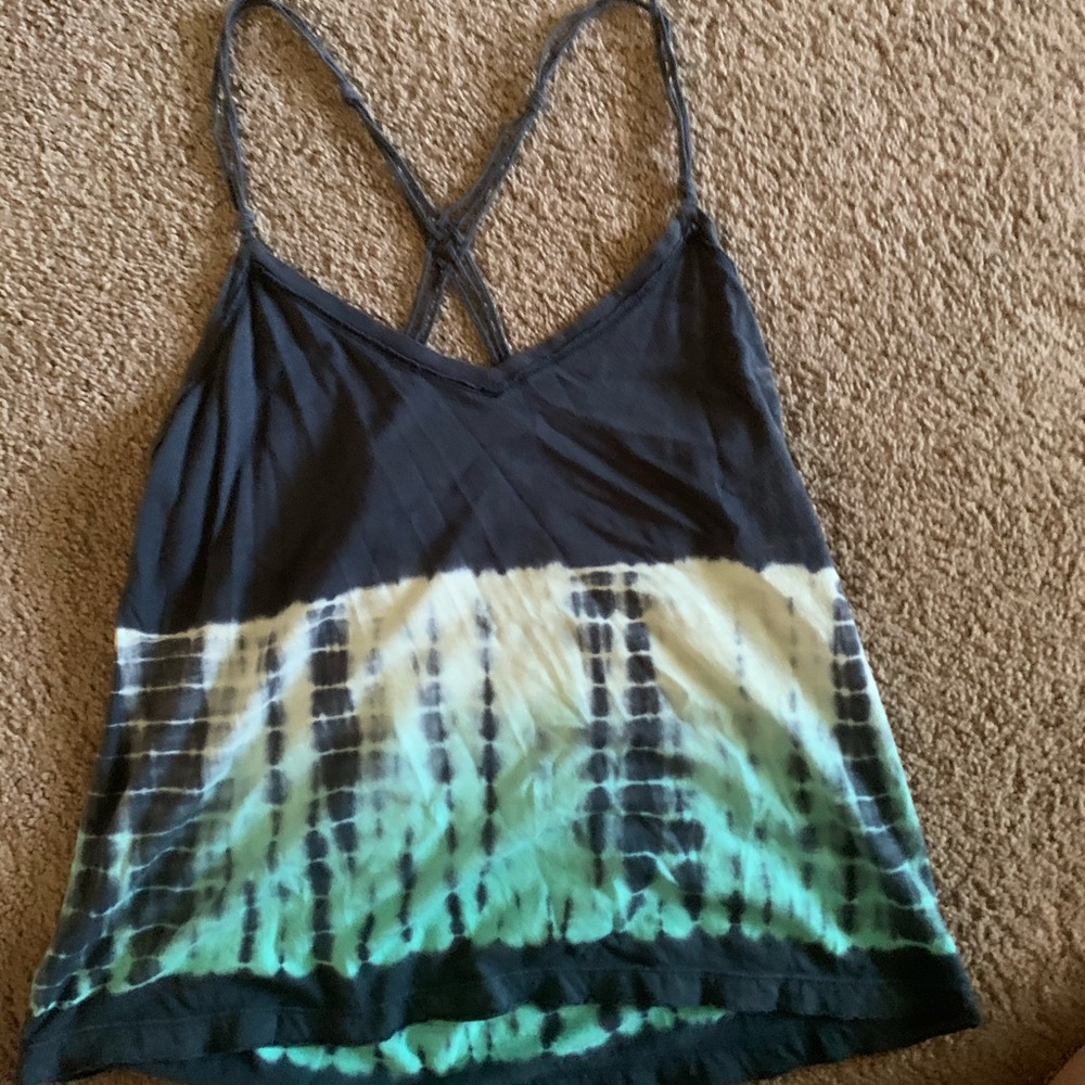 Loose fit tie-die tank